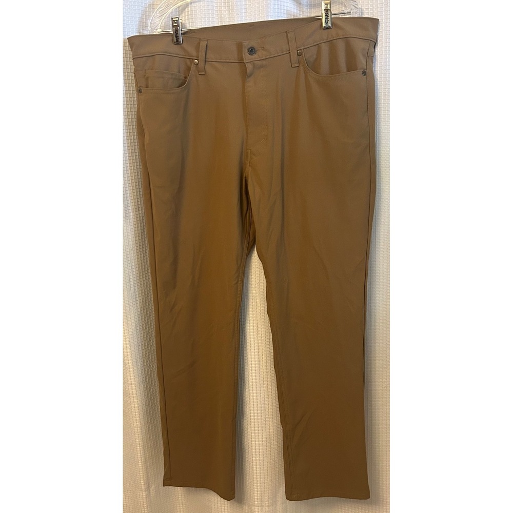 Levi's Men's Slim Straight Jeans in Tan Brown